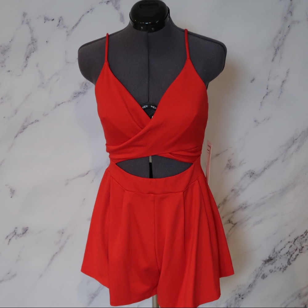 Red VNeck Cutout Romper Size M